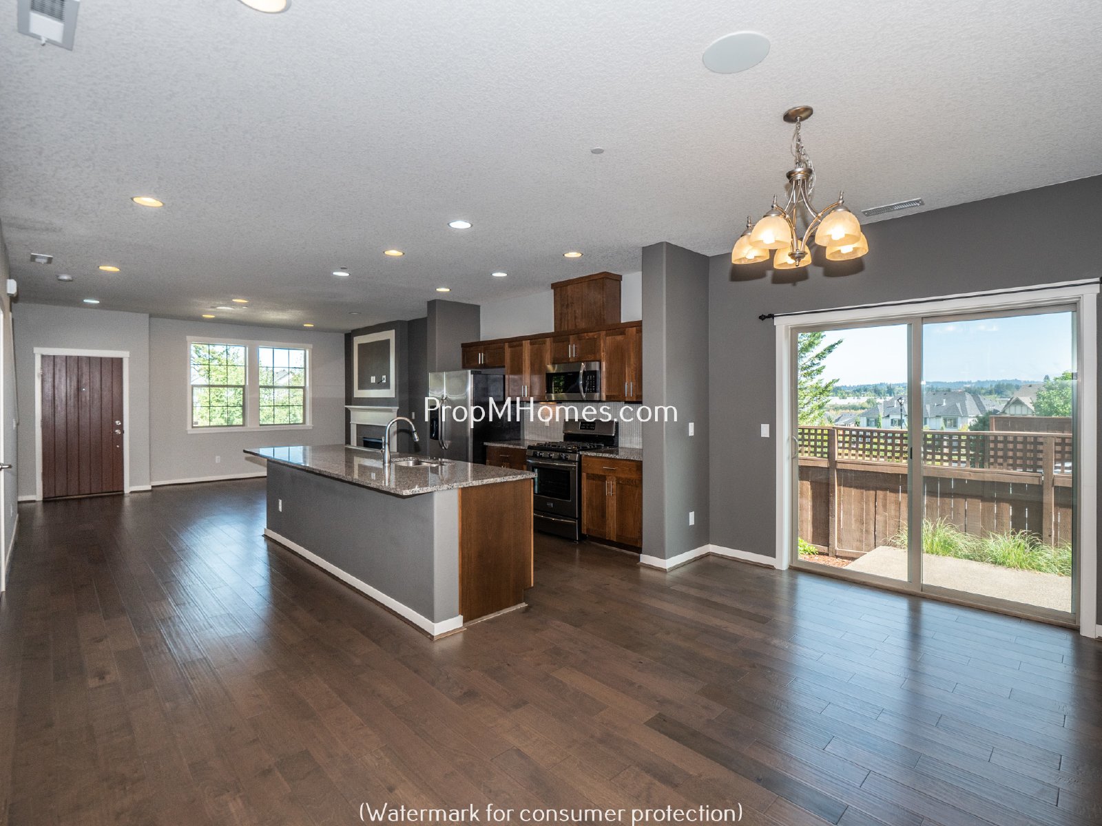 Fantastic Three Bedroom Home In Wilsonville On Corner Lot! property image