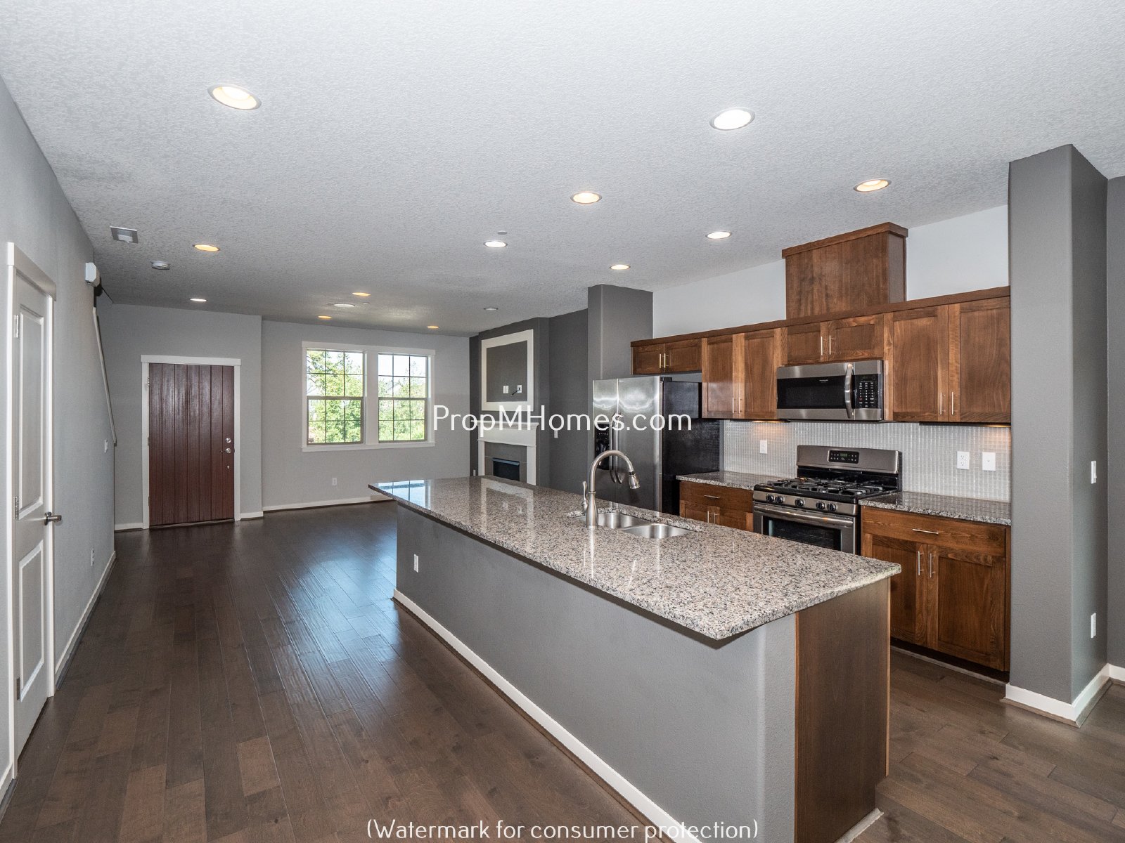 Fantastic Three Bedroom Home In Wilsonville On Corner Lot! property image