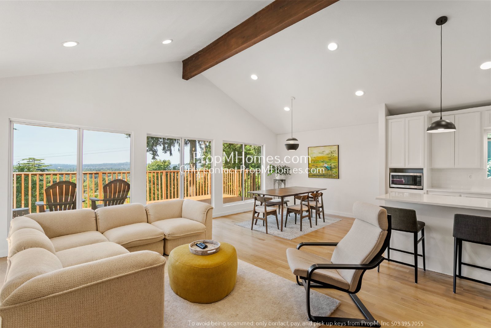 Mid-Century Modern Three Bedroom in Happy Valley! property image