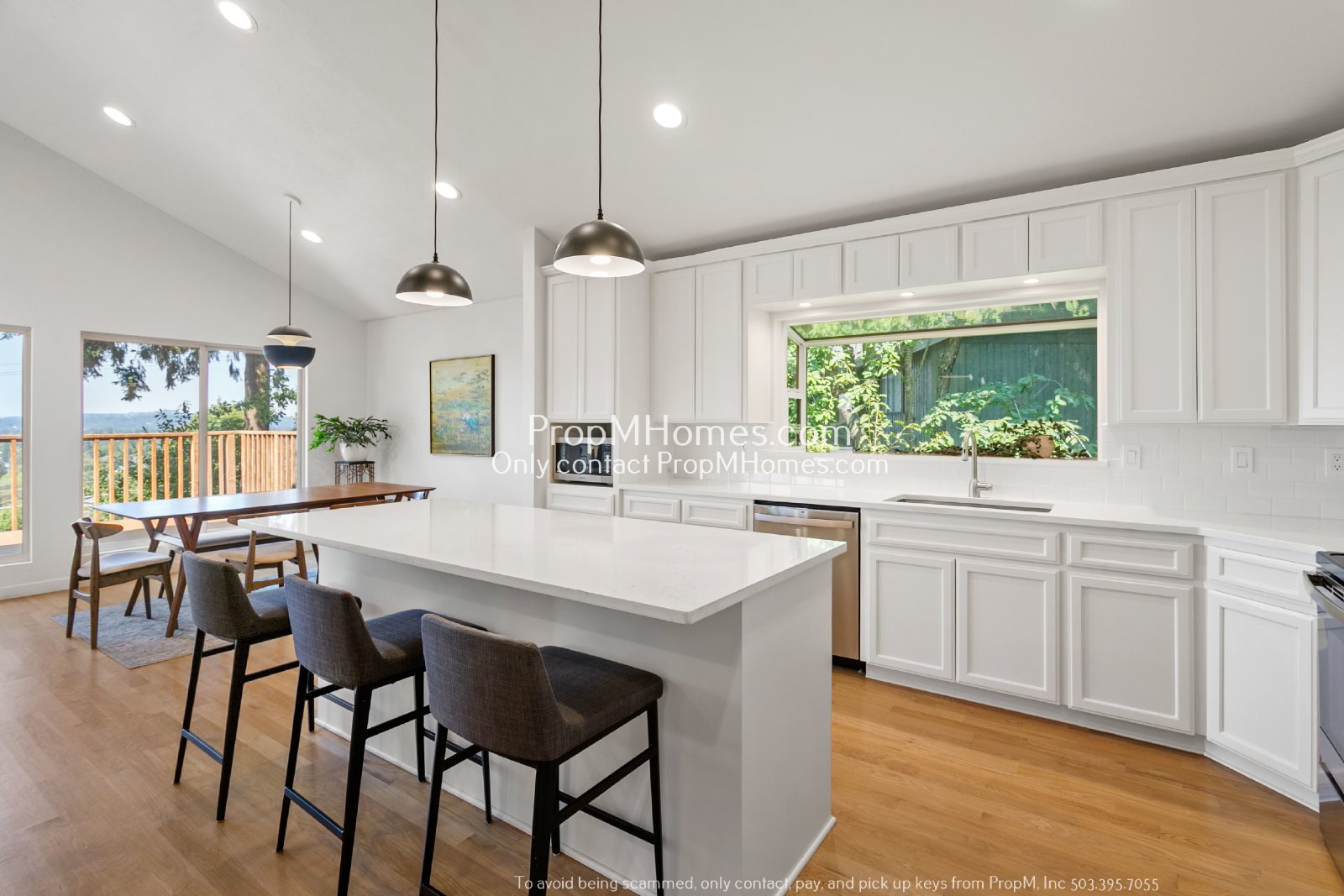 Mid-Century Modern Three Bedroom in Happy Valley! property image