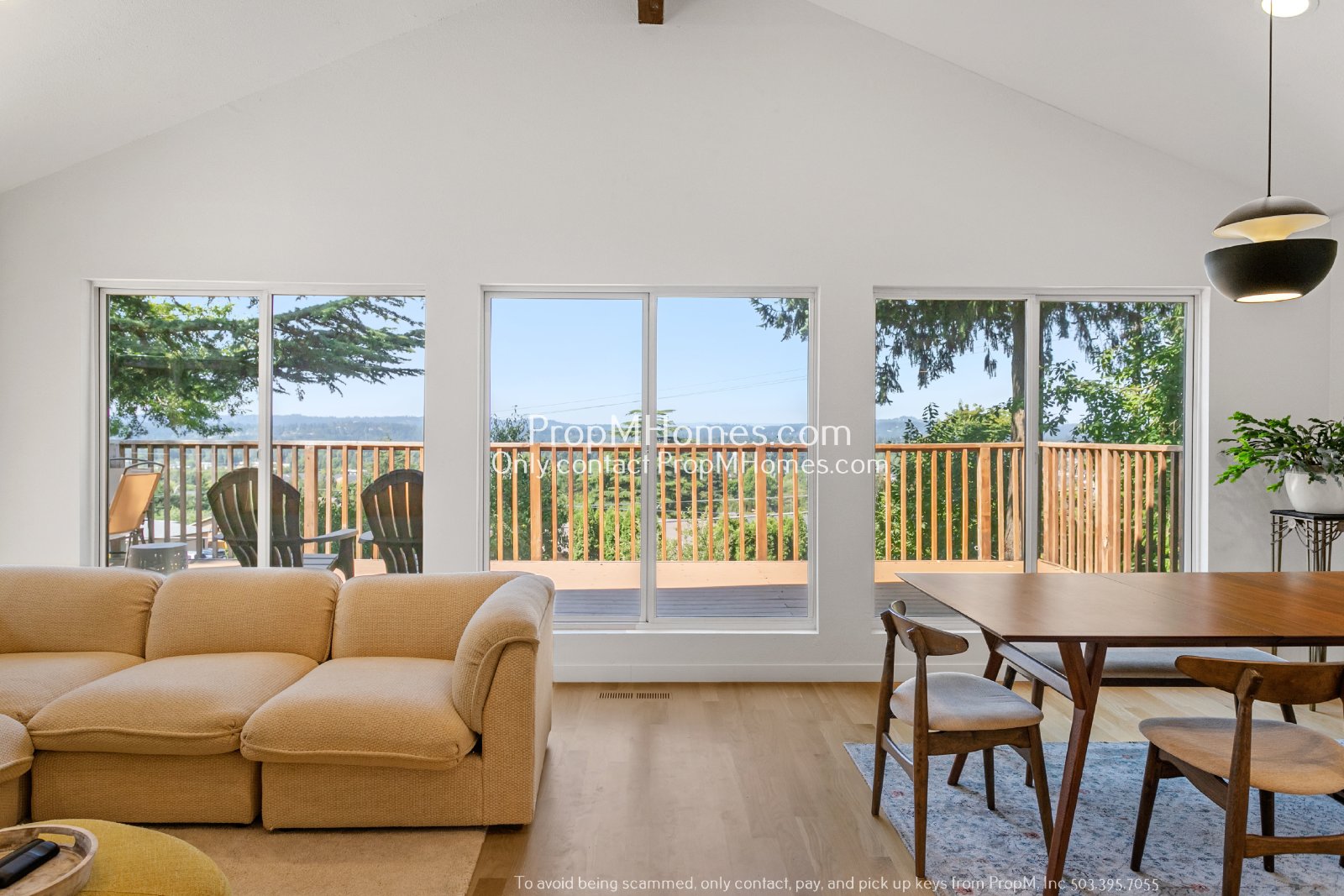 Mid-Century Modern Three Bedroom in Happy Valley! property image