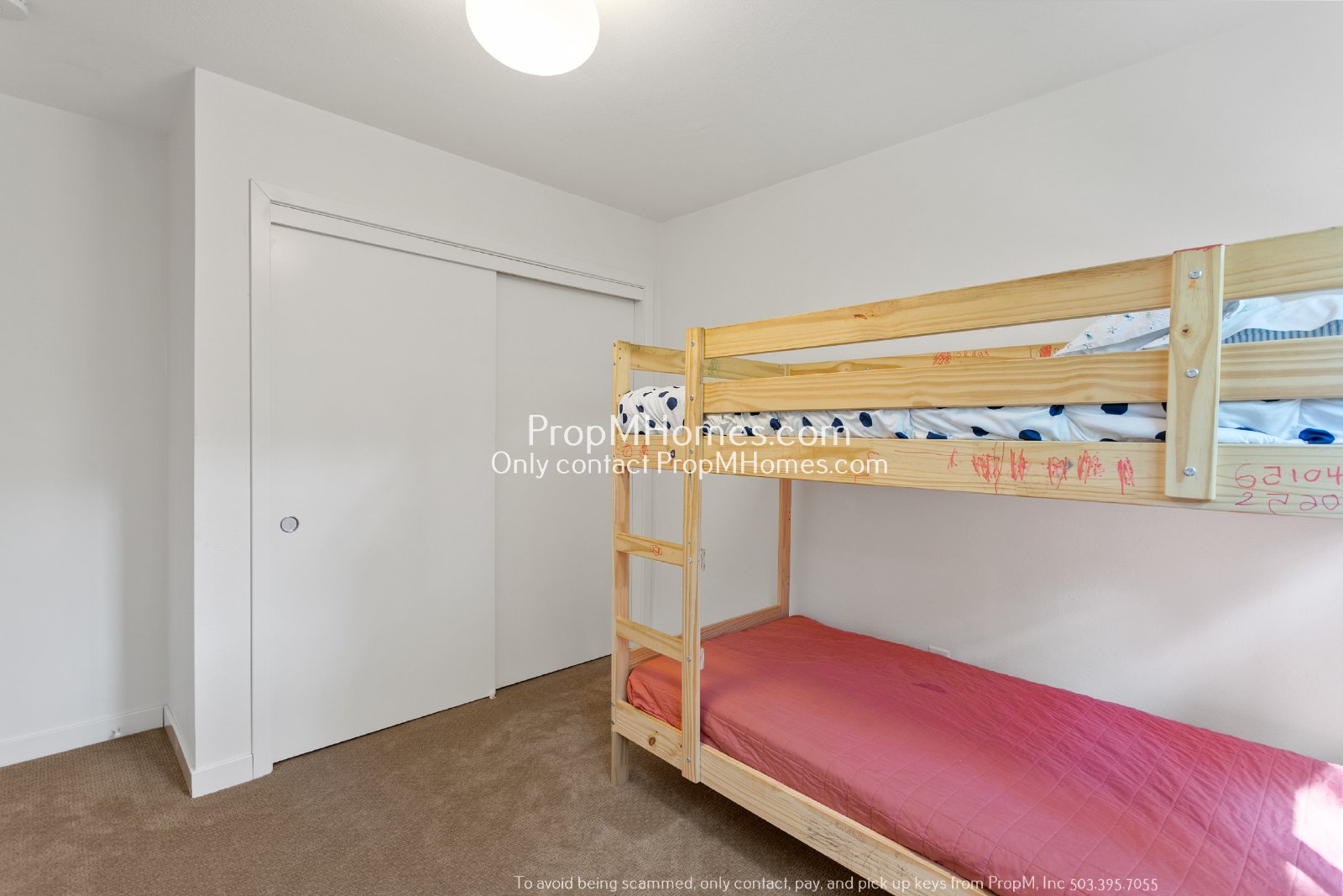 Mid-Century Modern Three Bedroom in Happy Valley! property image