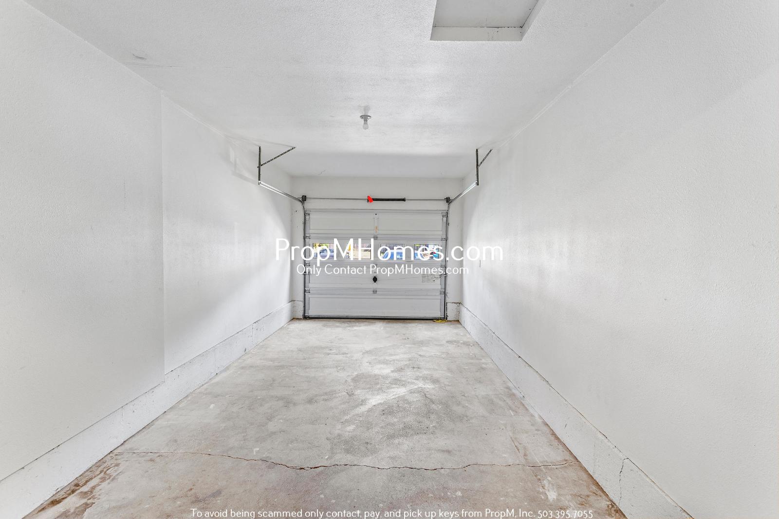 Updated Two Bedroom Duplex in Newberg! property image