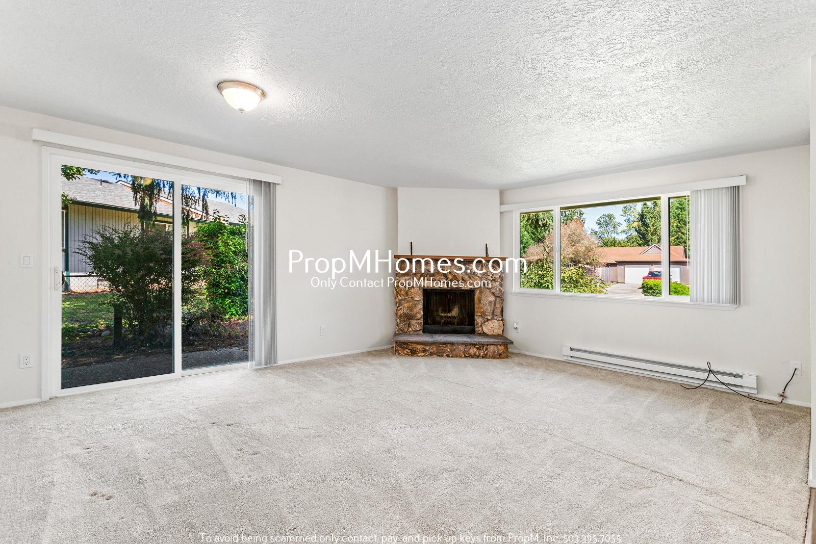 Updated Two Bedroom Duplex in Newberg! property image