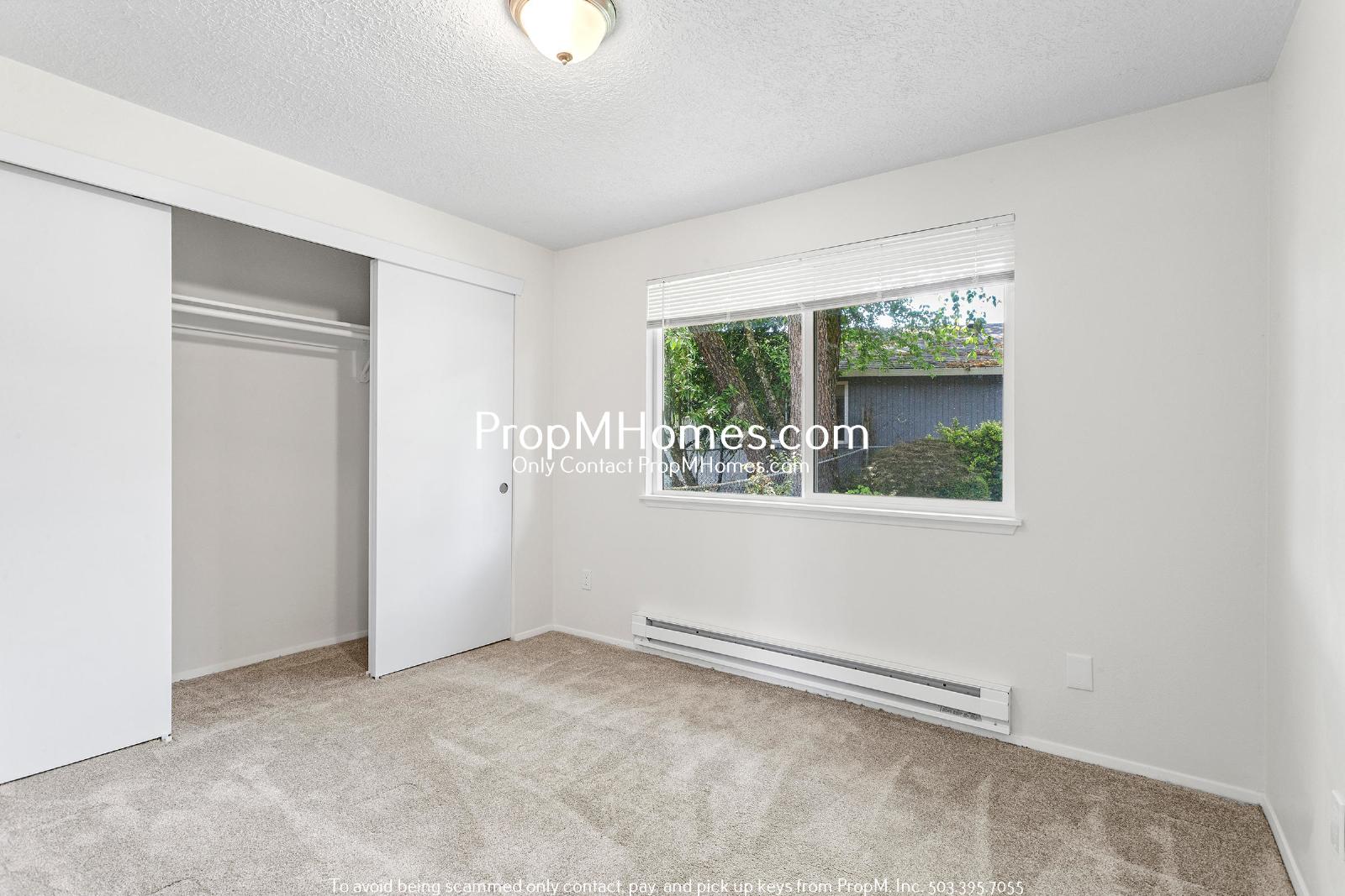 Updated Two Bedroom Duplex in Newberg! property image