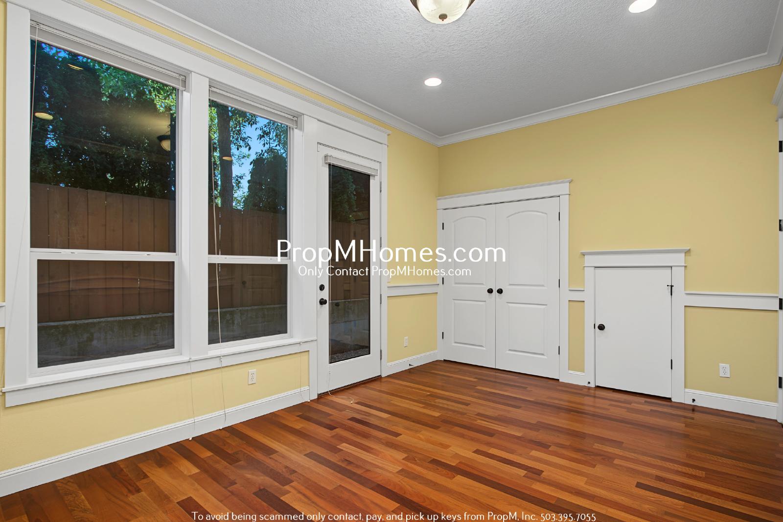 Beautiful Two Bedroom Townhouse In Humboldt - End Unit! property image