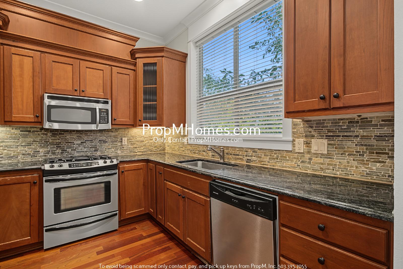Beautiful Two Bedroom Townhouse In Humboldt - End Unit! property image