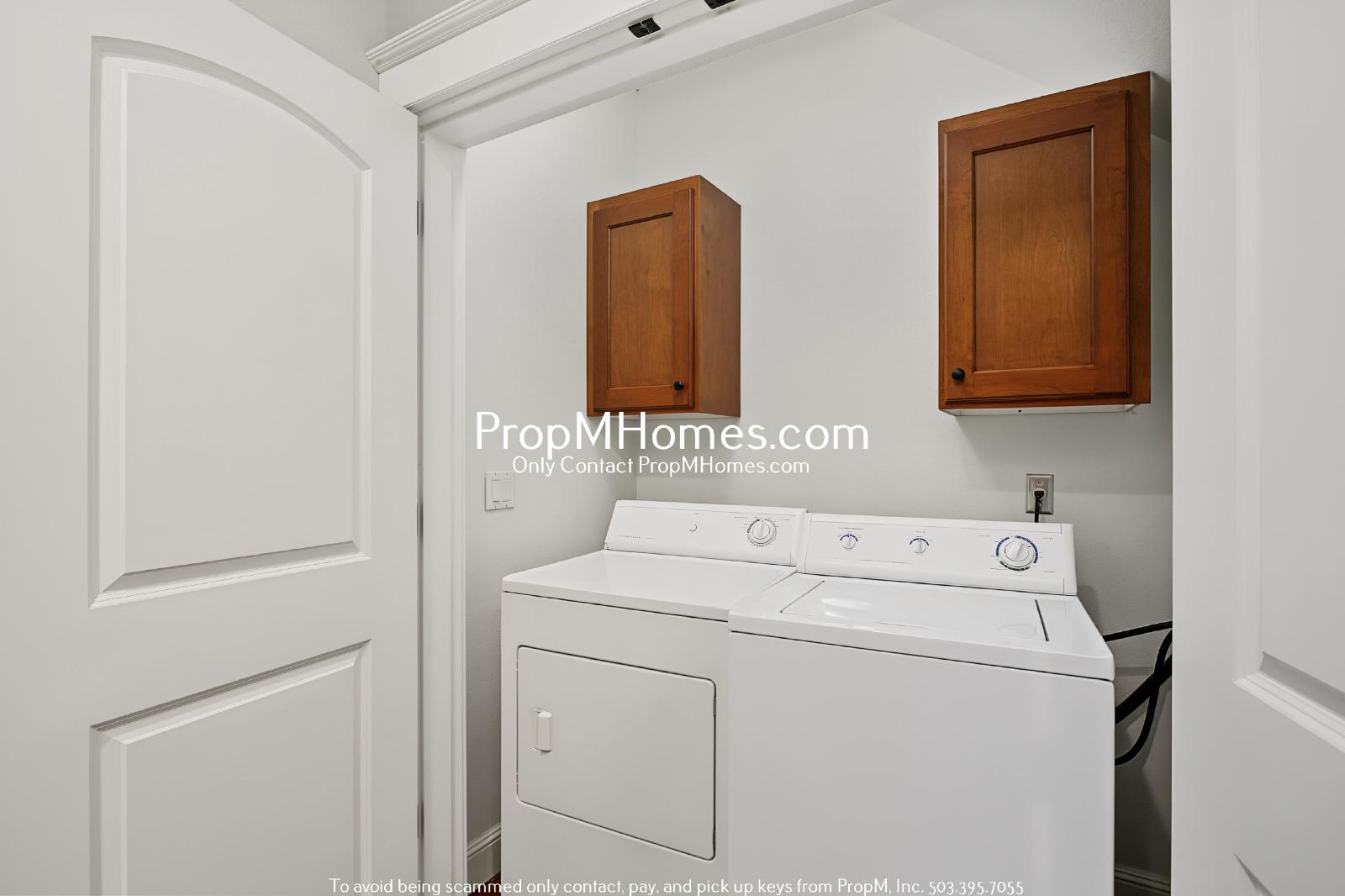 Beautiful Two Bedroom Townhouse In Humboldt - End Unit! property image