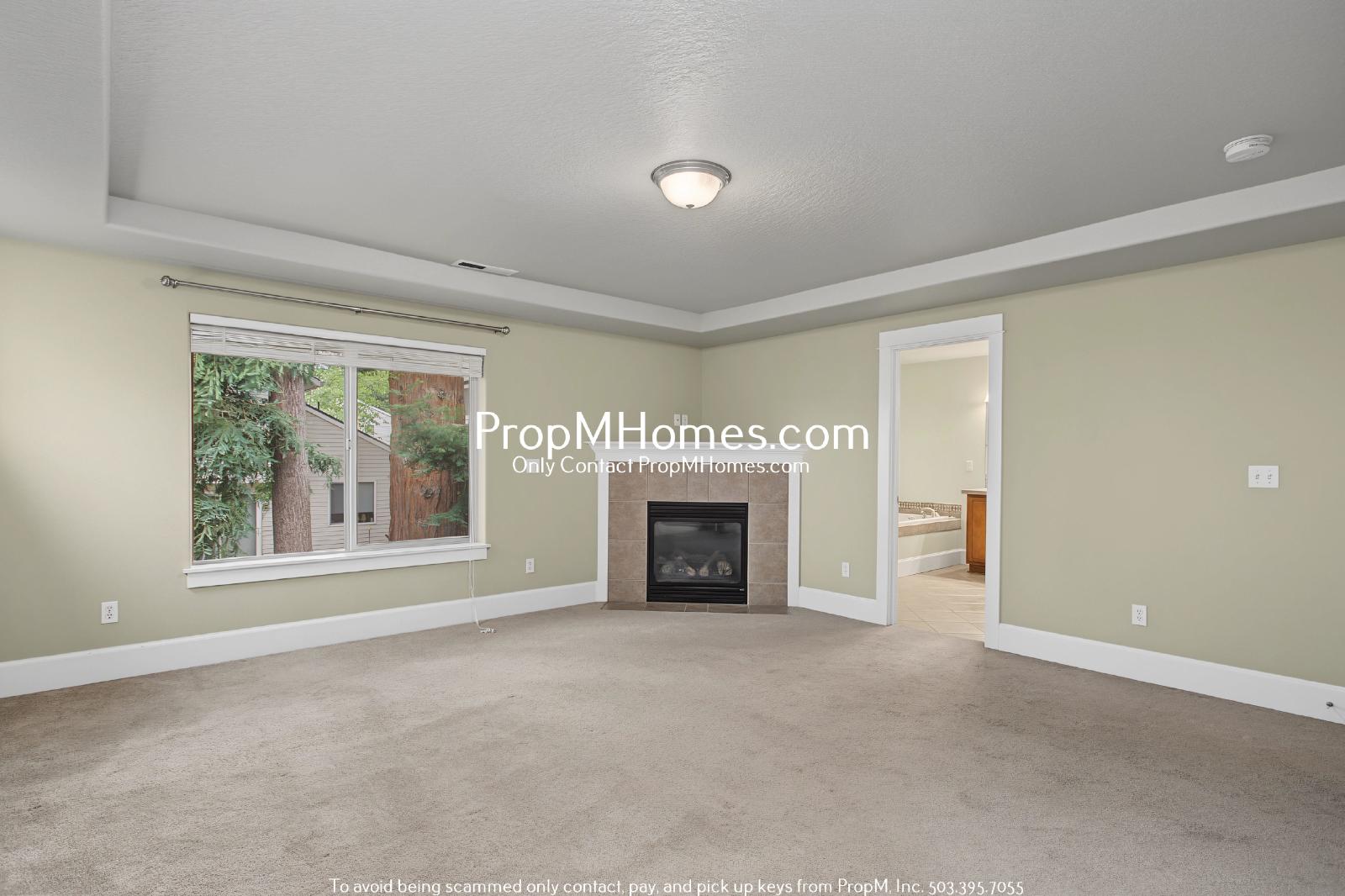 Beautiful Open Concept Three Bedroom Home In Bethany! property image