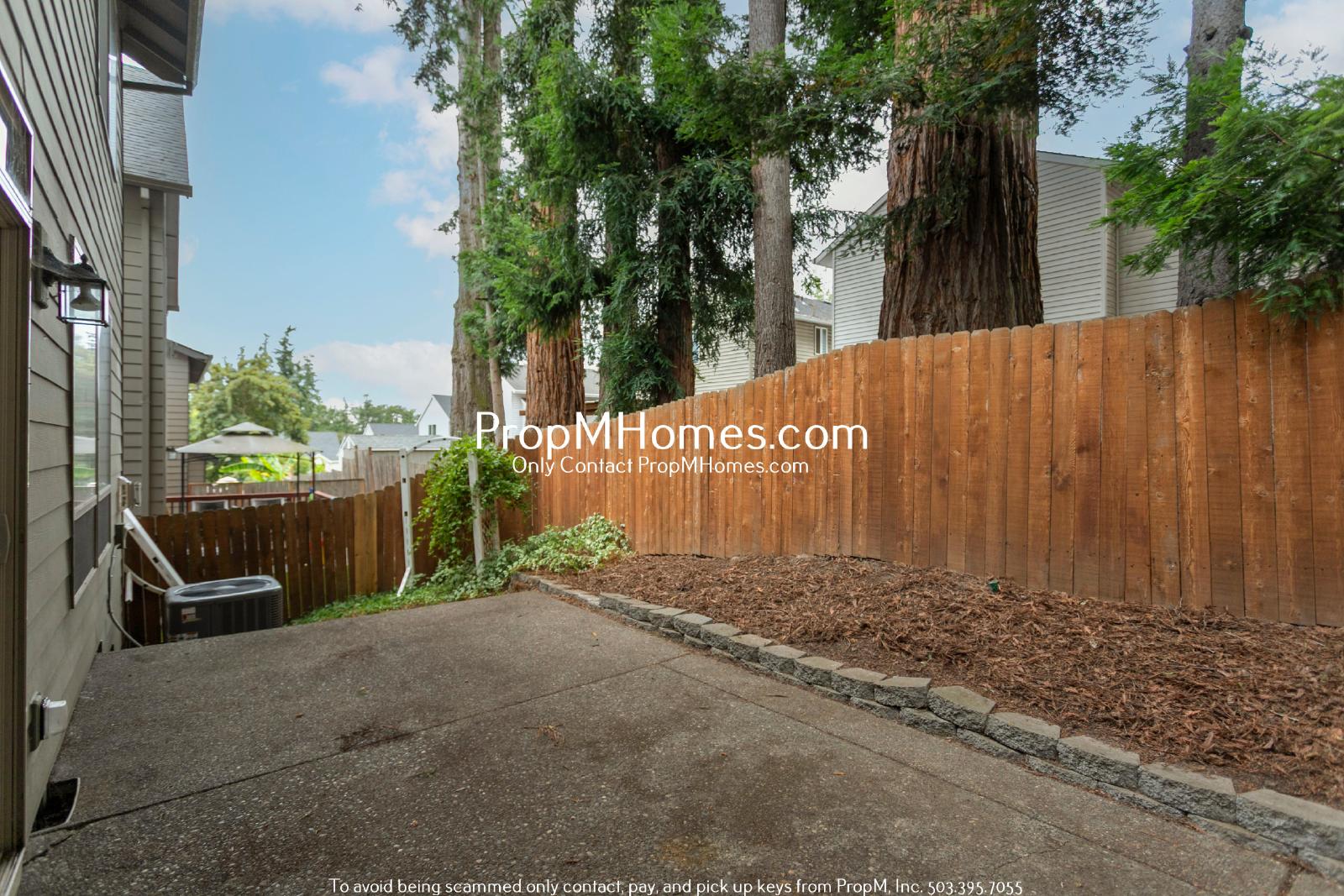 Beautiful Open Concept Three Bedroom Home In Bethany! property image
