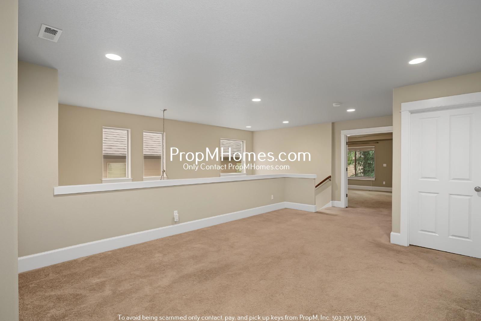 Beautiful Open Concept Three Bedroom Home In Bethany! property image