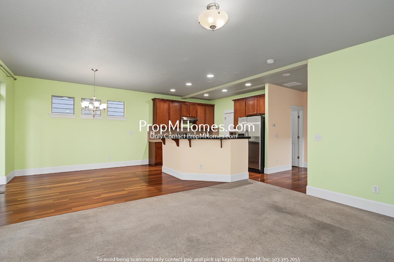 Beautiful Open Concept Three Bedroom Home In Bethany! property image