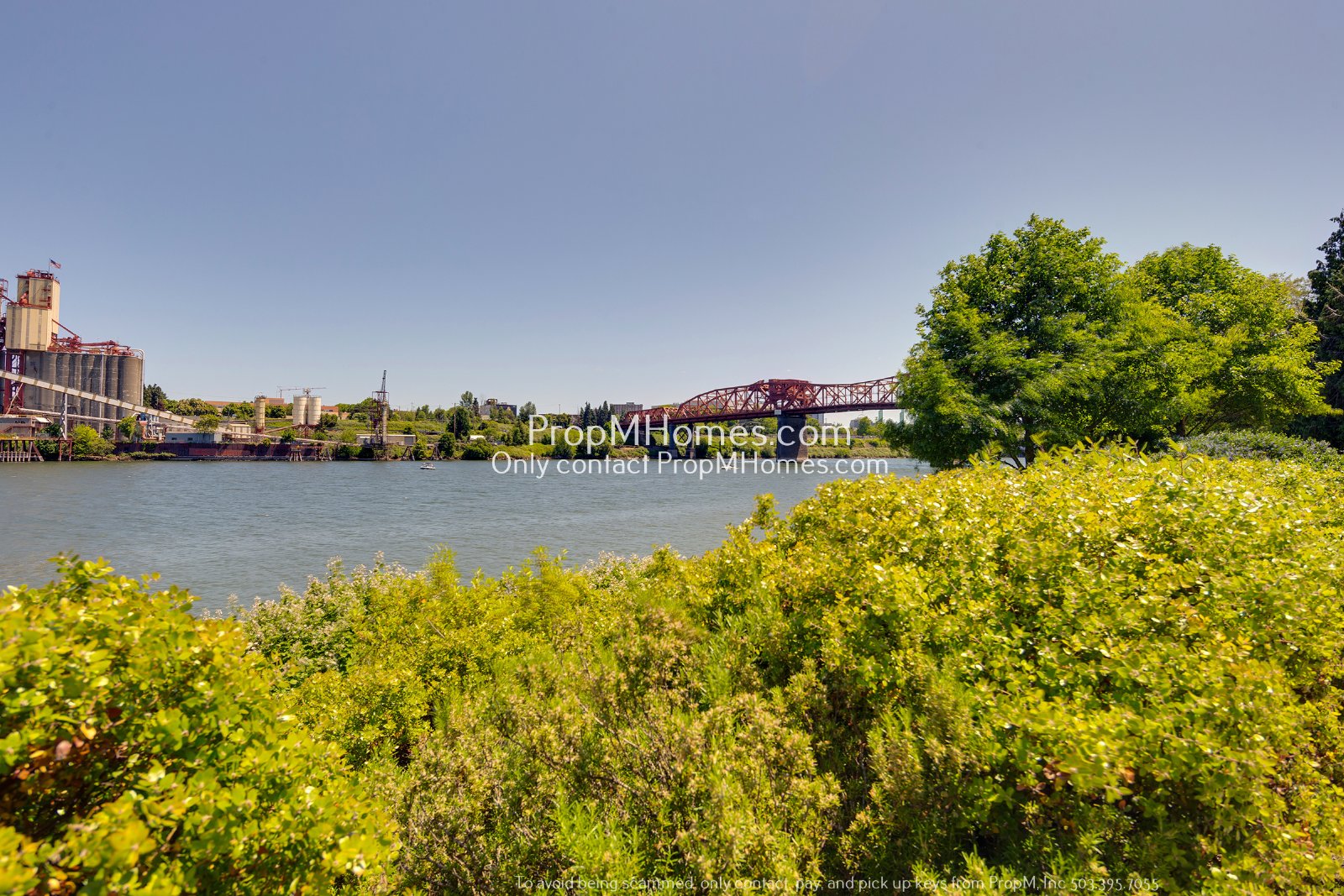 Luxurious One Bedroom Condo at the Pearl District Waterfront! property image