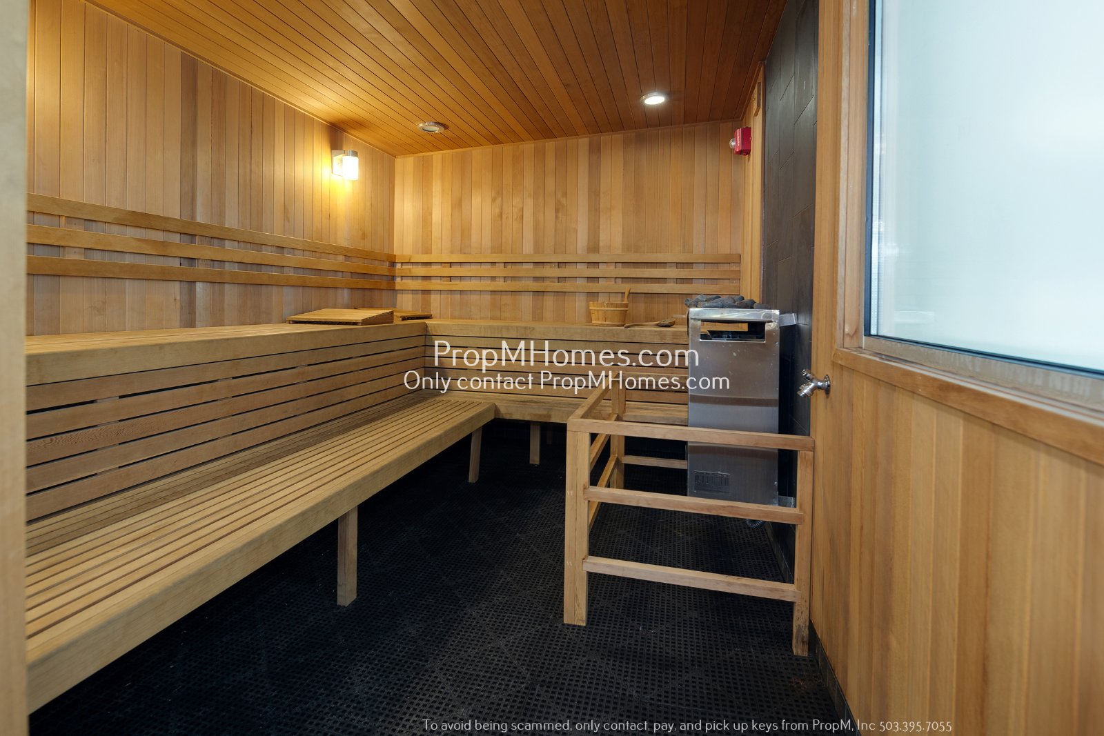 Luxurious One Bedroom Condo at the Pearl District Waterfront! property image