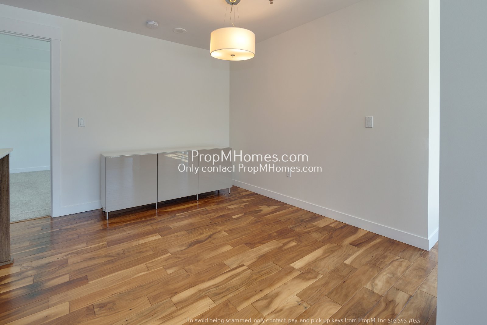 Luxurious One Bedroom Condo at the Pearl District Waterfront! property image