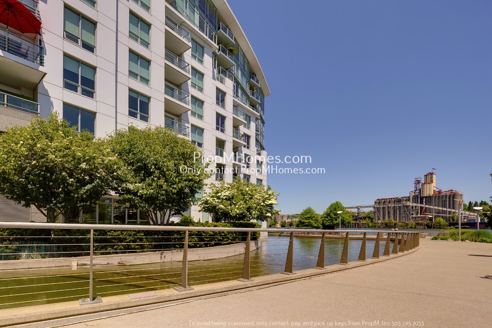 Luxurious One Bedroom Condo at the Pearl District Waterfront! property image
