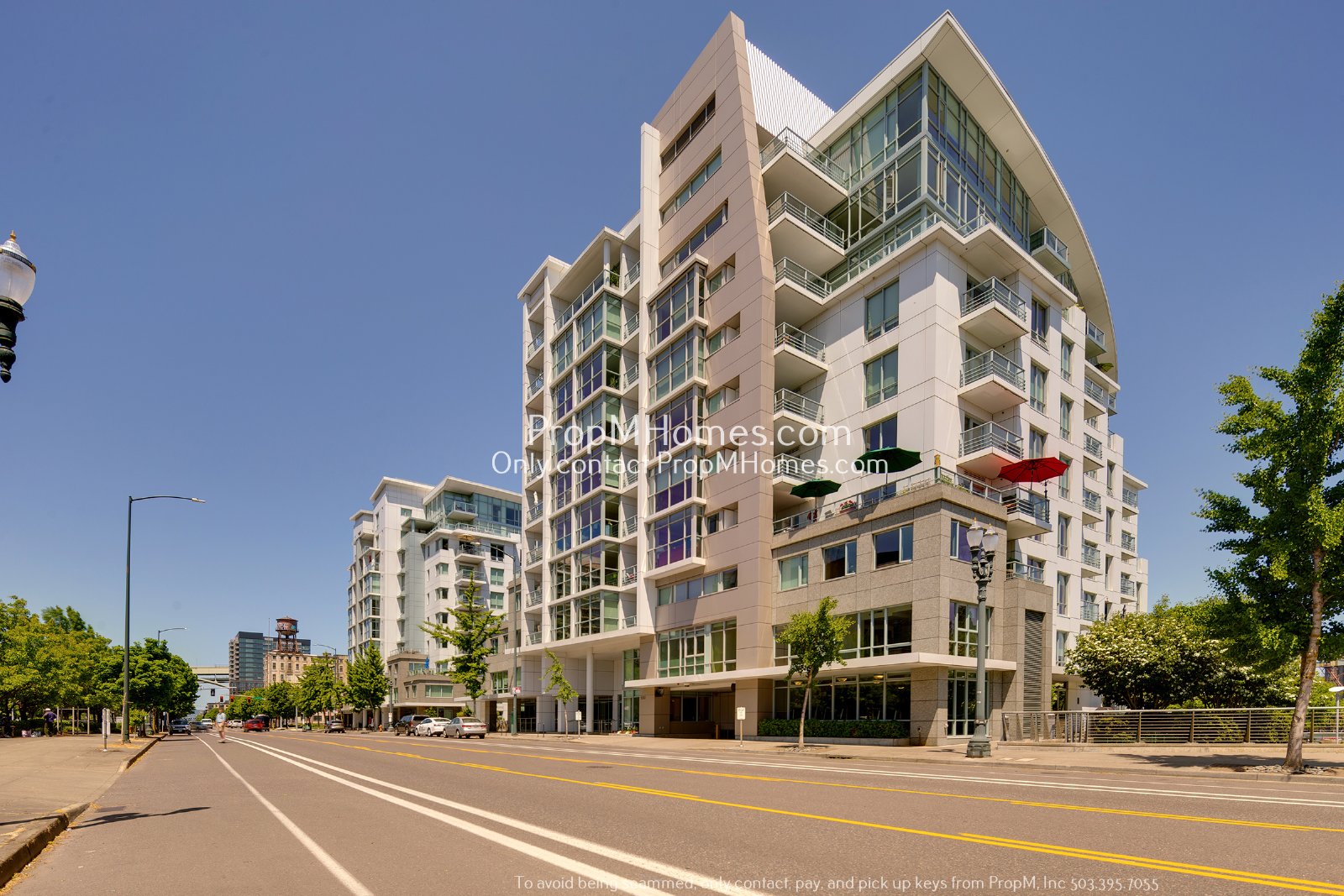 Luxurious One Bedroom Condo at the Pearl District Waterfront! property image