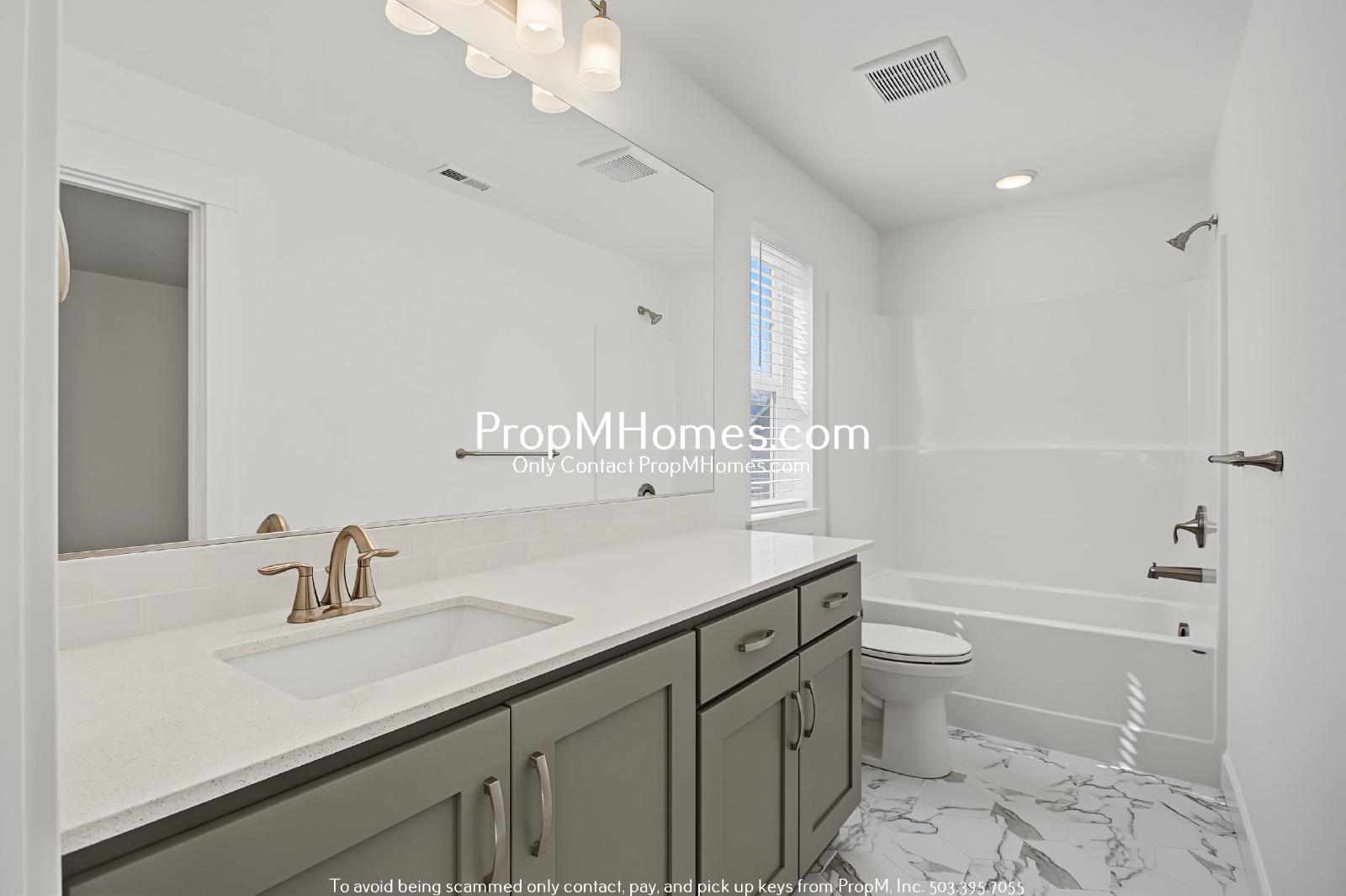 Spacious Three Bedroom Home in Reed's Crossing! property image