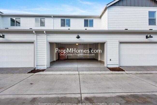 Newer Three Bedroom Townhome in Cornelius! property image