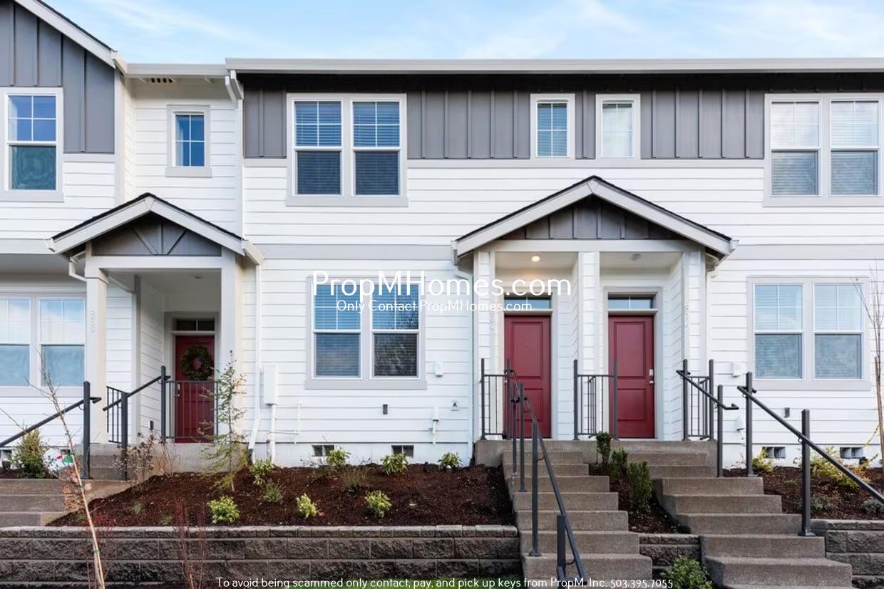 Newer Three Bedroom Townhome in Cornelius! property image