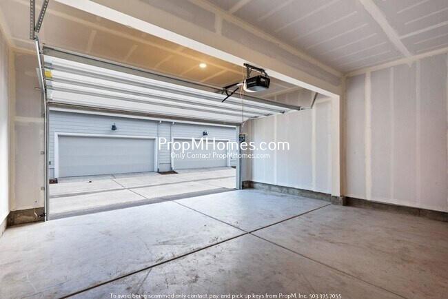 Newer Three Bedroom Townhome in Cornelius! property image