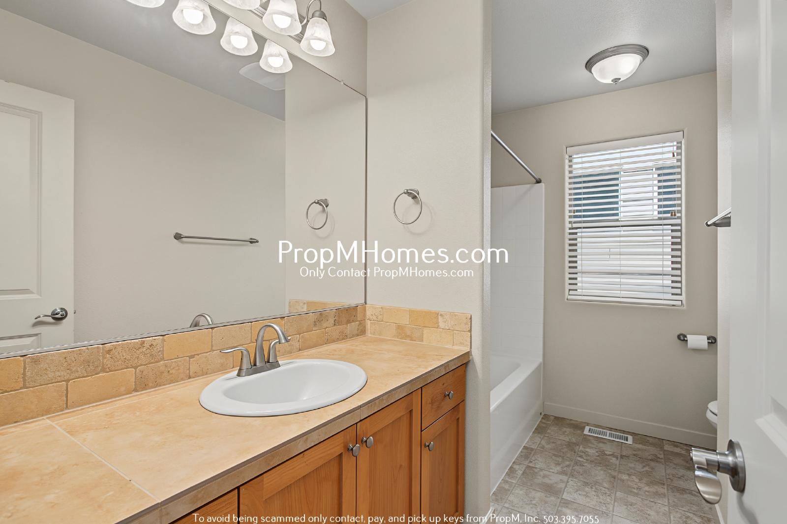 Four Bedroom Home in King City! property image