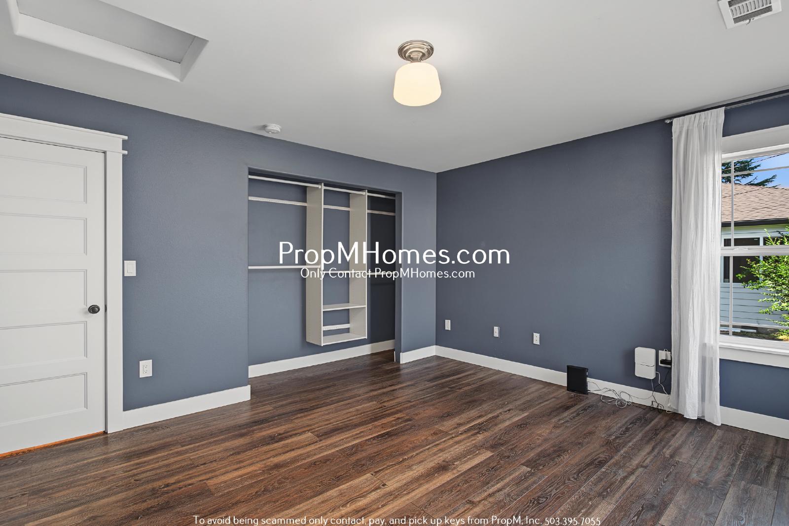 Beautifully Updated 4 Bedroom Home in Hillsboro! property image