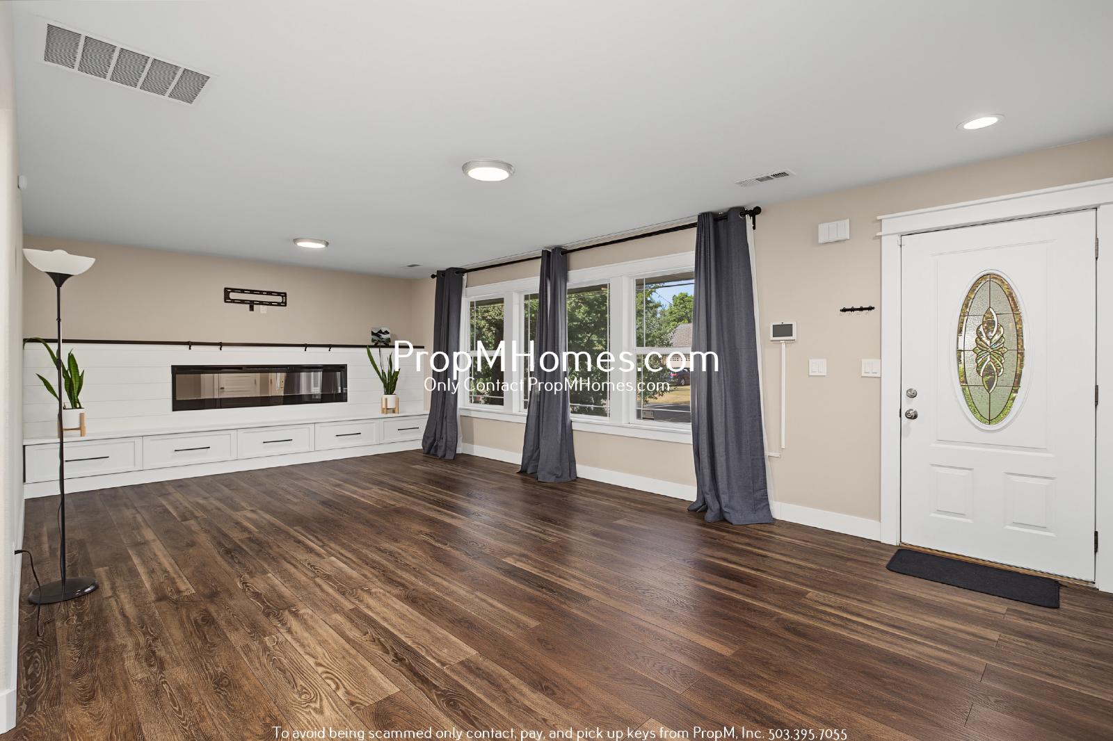 Beautifully Updated 4 Bedroom Home in Hillsboro! property image
