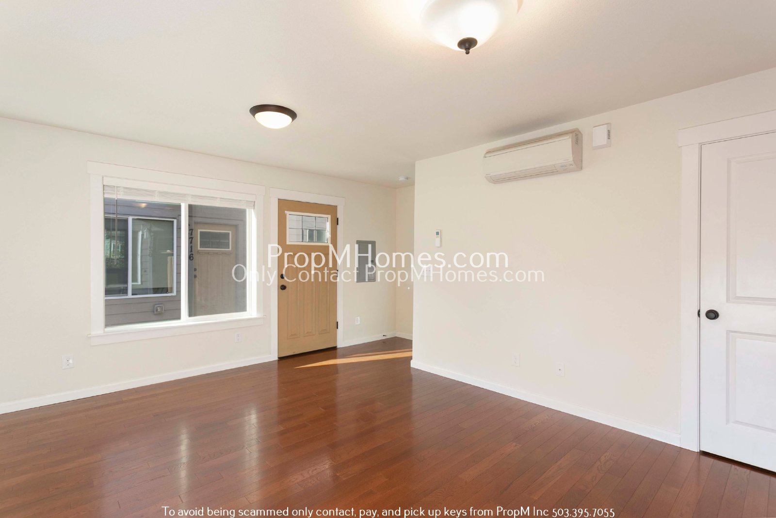 Enchanting 2-Bedroom Gem in SE Portland - End Unit! property image