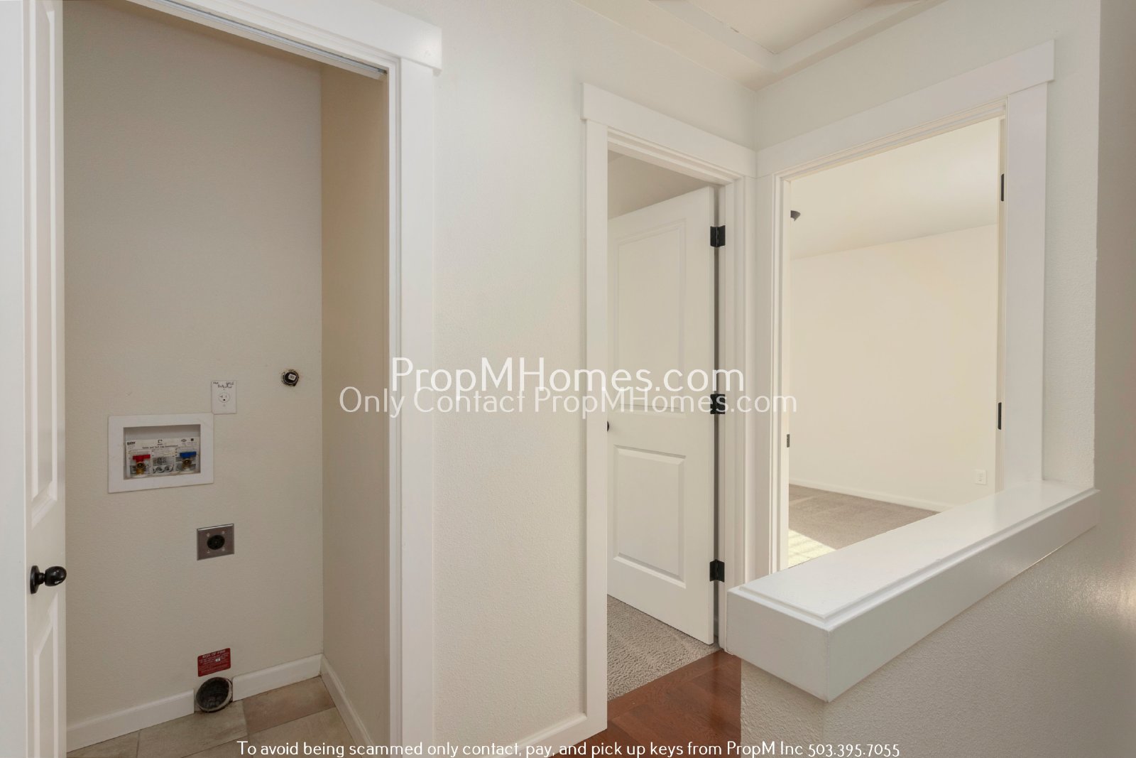 Enchanting 2-Bedroom Gem in SE Portland - End Unit! property image