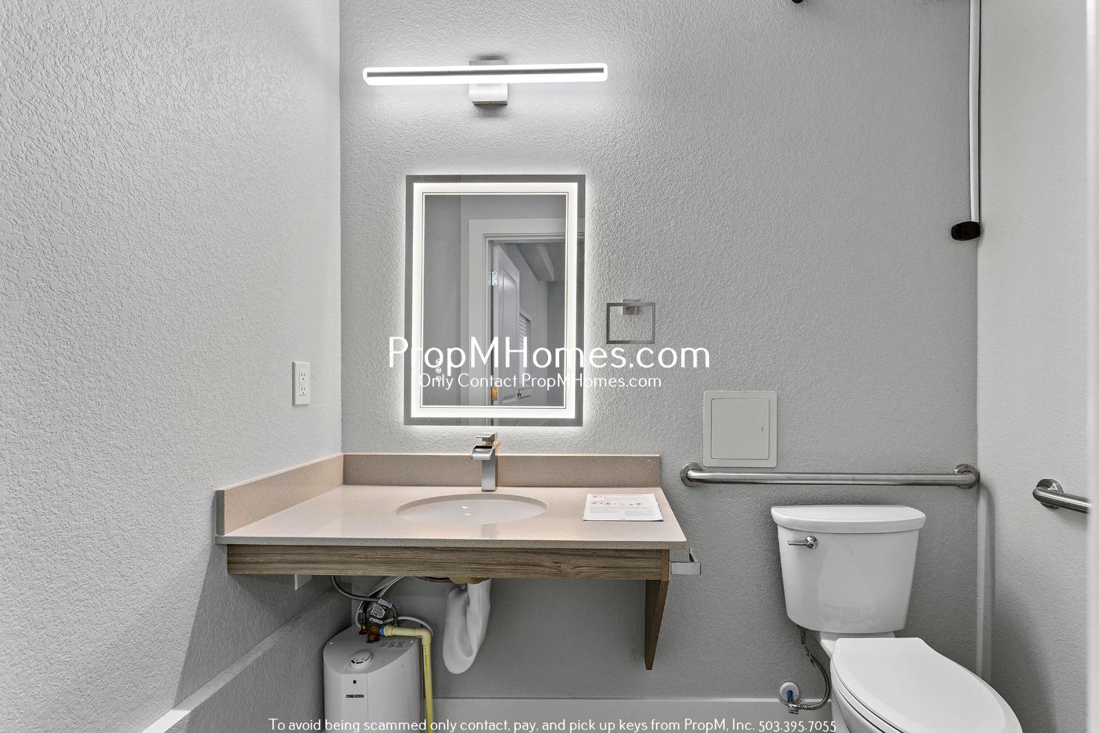 Brand New Office Space Available in Multnomah Village! property image