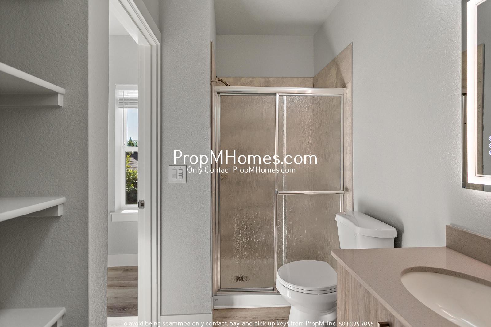 Brand New Studio Steps Away from Multnomah Village + Move in Special! property image