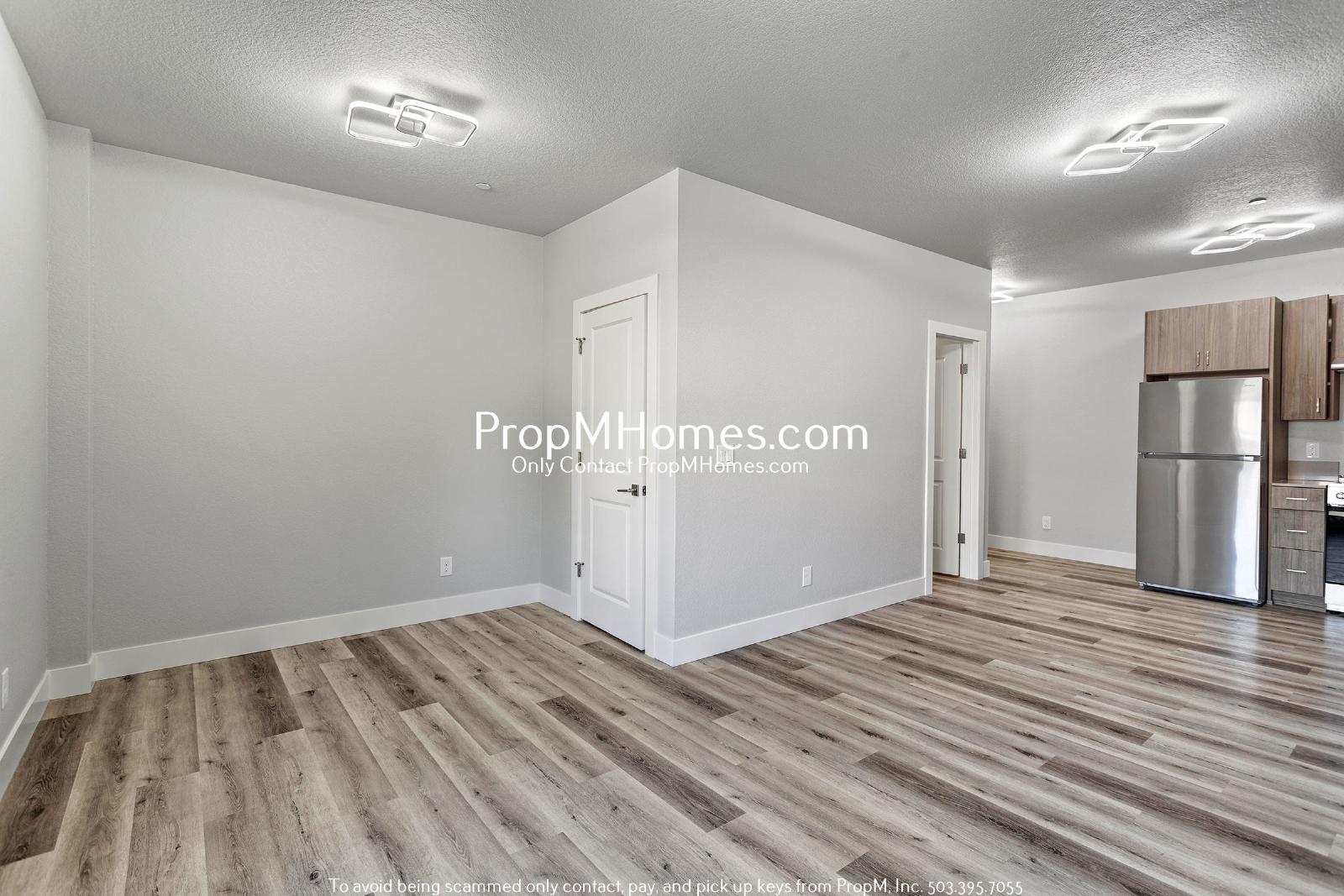 Brand New Studio Steps Away from Multnomah Village + Move in Special! property image