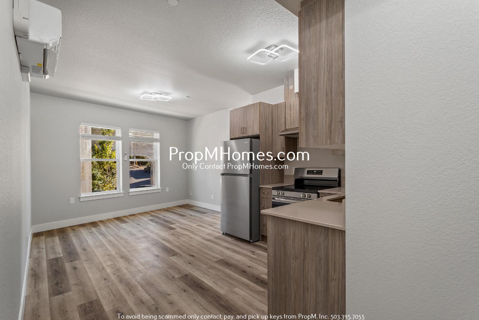 Brand New 2 Bedroom Steps Away from Multnomah Village + Move in Special! property image