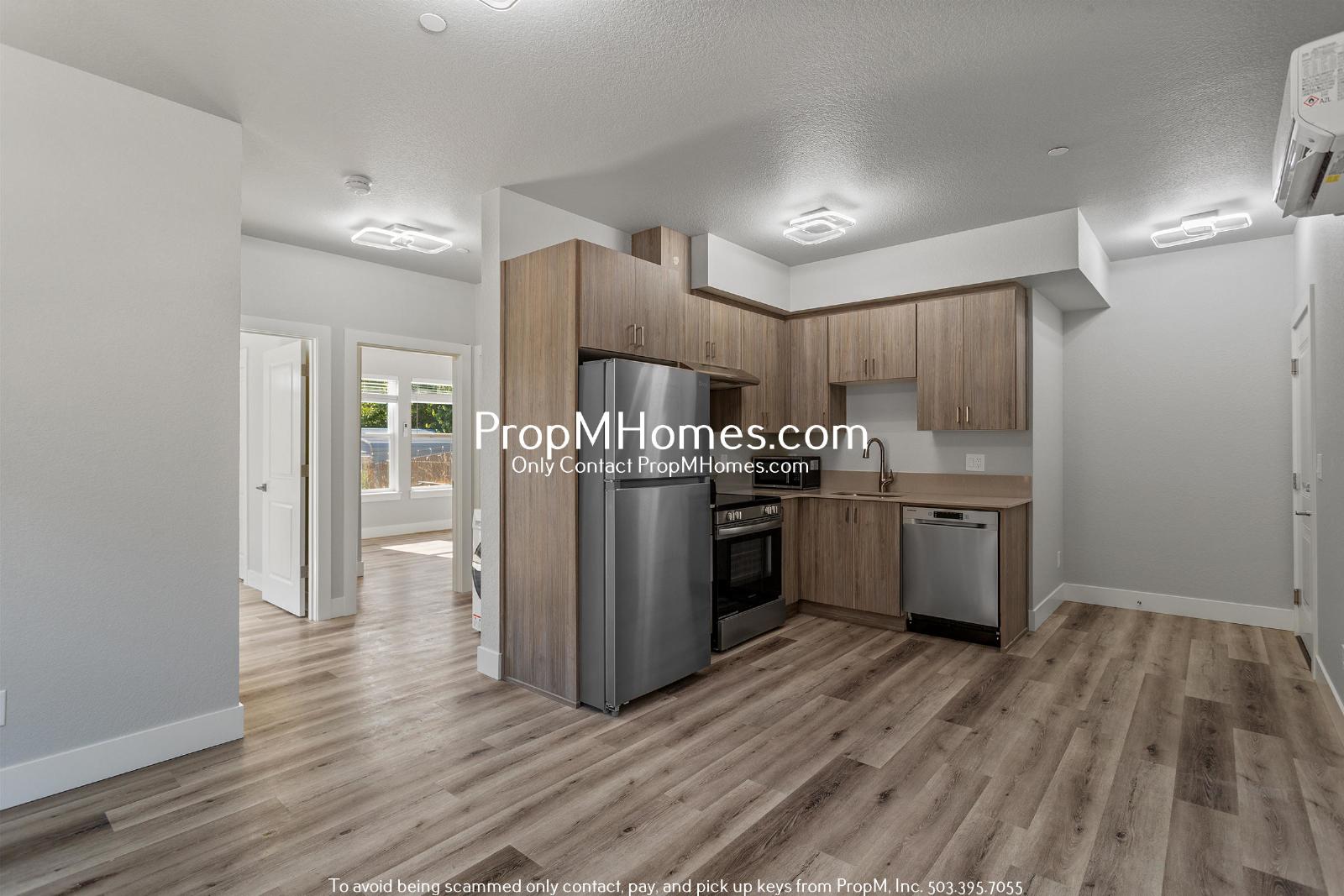 Brand New 2 Bedroom Steps Away from Multnomah Village + Move in Special! property image