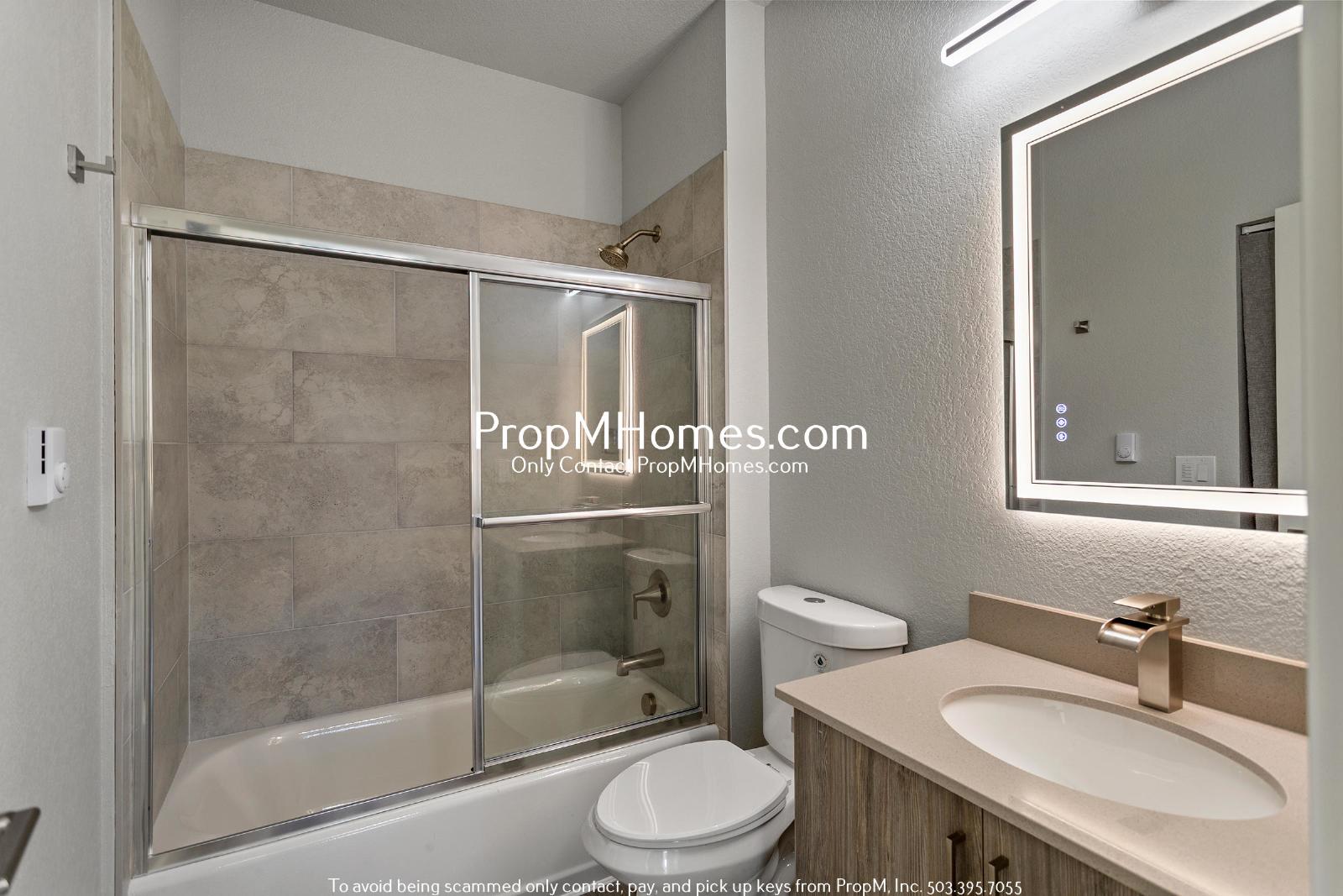 Brand New 2 Bedroom Steps Away from Multnomah Village + Move in Special! property image