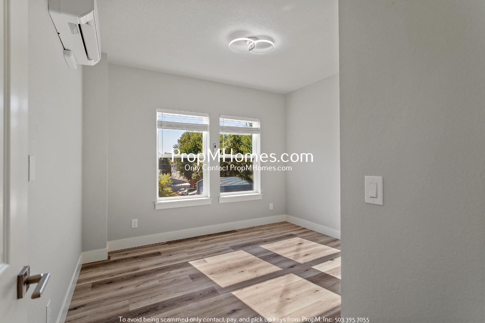 Brand New 2 Bedroom Steps Away from Multnomah Village + Move in Special! property image