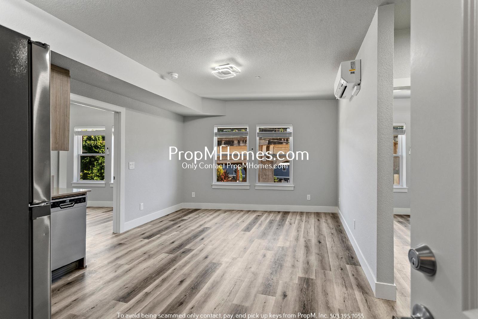 Brand New 2 Bedroom Steps Away from Multnomah Village + Move in Special! property image
