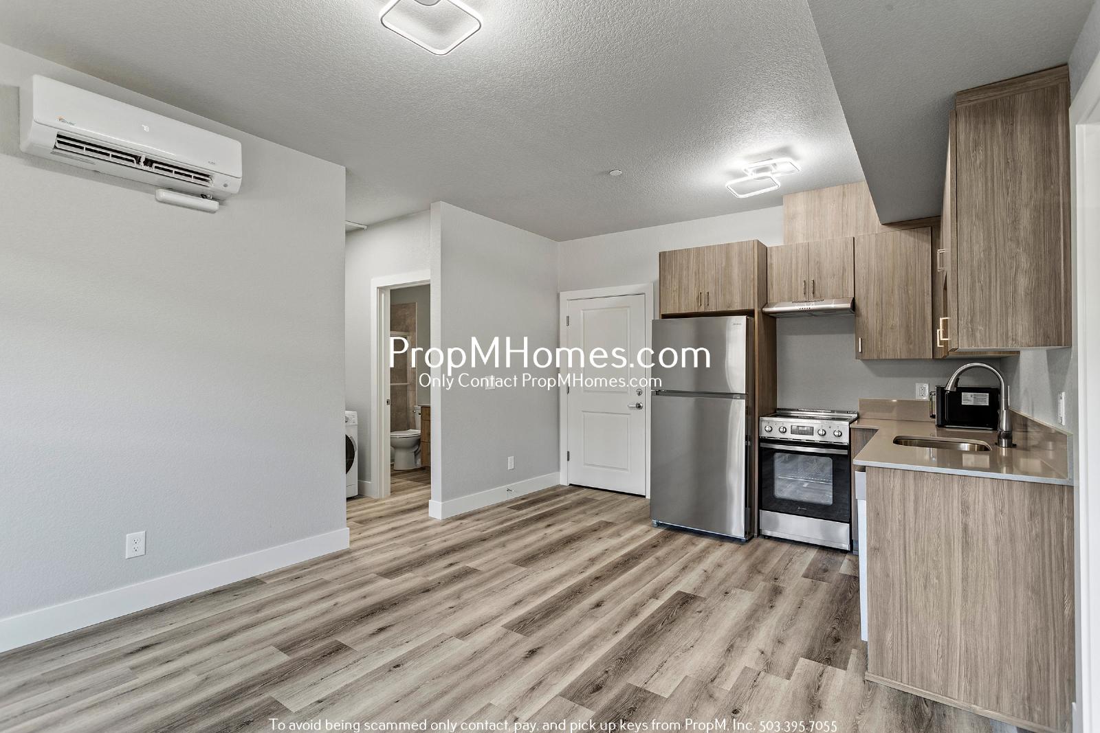 Brand New 2 Bedroom Steps Away from Multnomah Village + Move in Special! property image