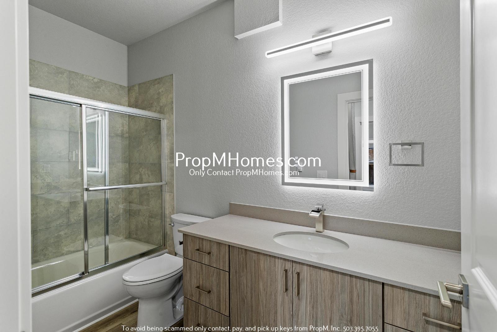 Brand New 2 Bedroom Steps Away from Multnomah Village + Move in Special! property image