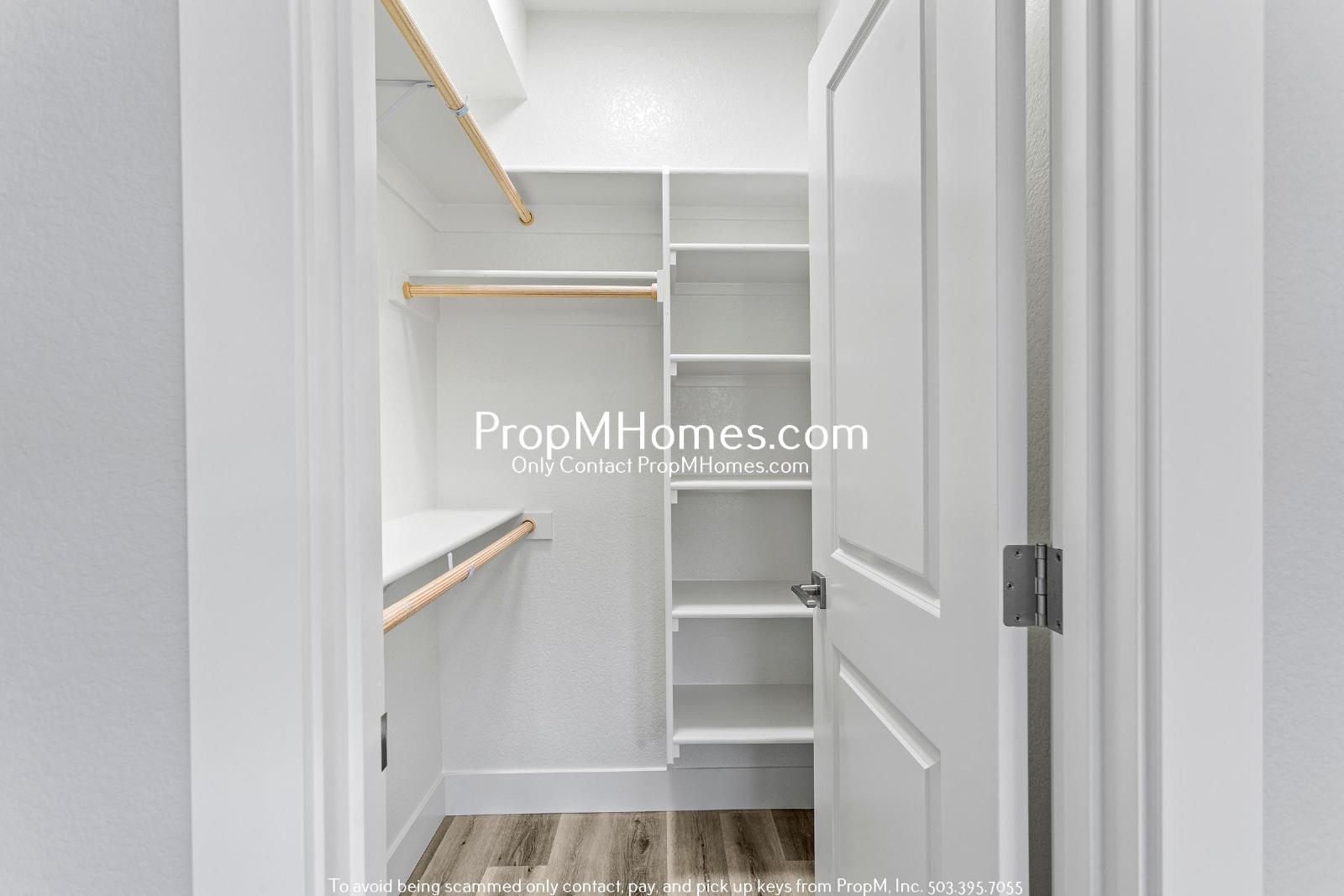 Brand New 2 Bedroom Steps Away from Multnomah Village + Move in Special! property image