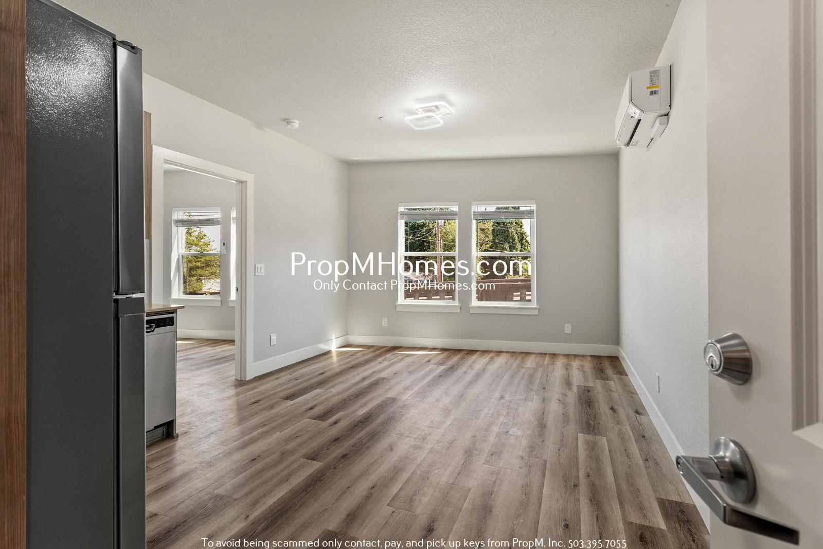 Brand New 2 Bedroom Steps Away from Multnomah Village + Move in Special! property image