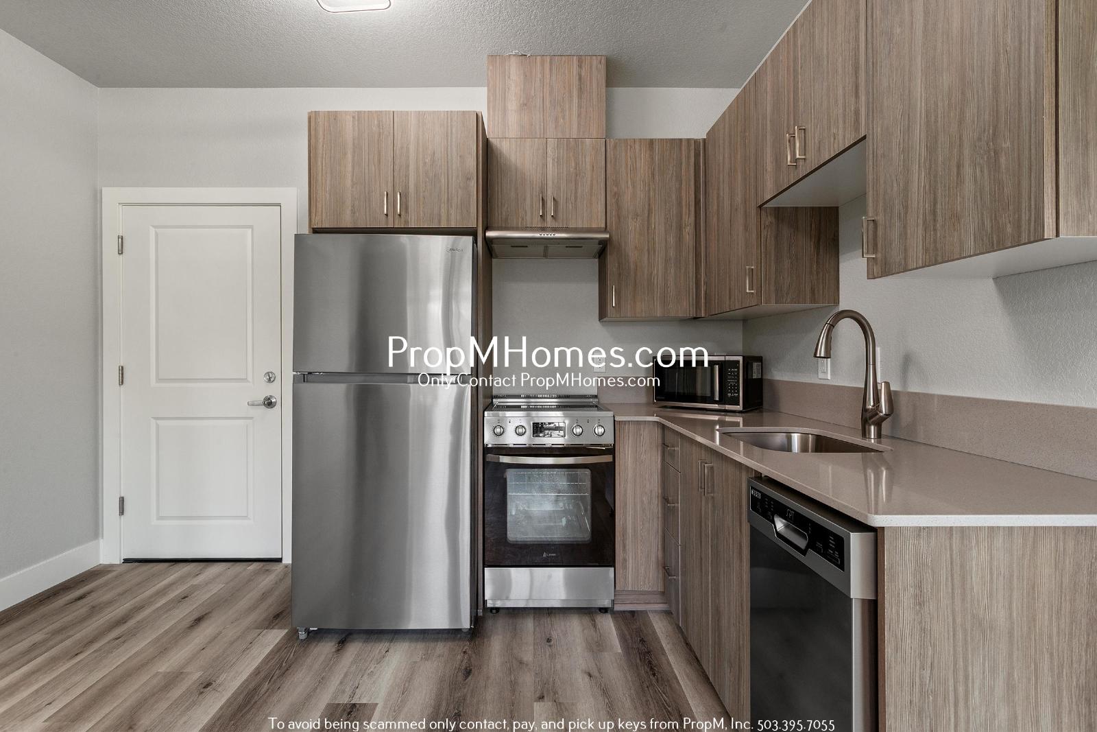 Brand New 2 Bedroom Steps Away from Multnomah Village + Move in Special! property image
