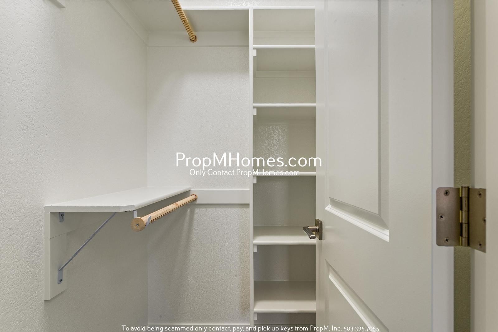 Brand New 2 Bedroom Steps Away from Multnomah Village + Move in Special! property image