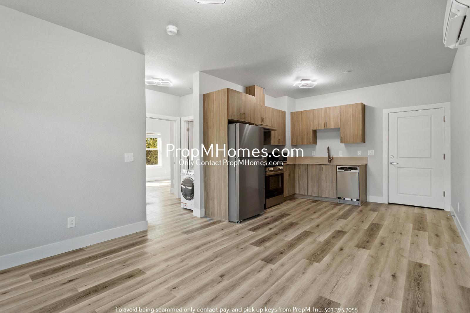 Brand New 2 Bedroom Steps Away from Multnomah Village + Move in Special! property image