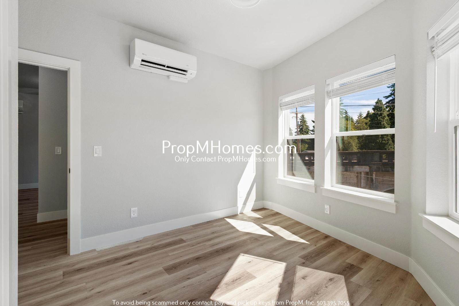 Brand New 2 Bedroom Steps Away from Multnomah Village + Move in Special! property image