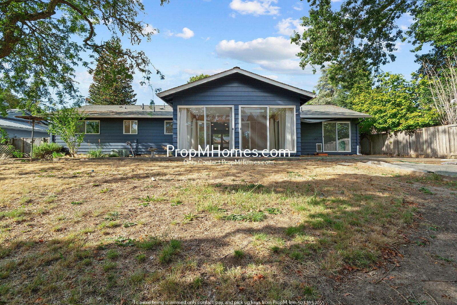 Updated Three Bedroom Home in Hillsboro w/ Sunroom! property image