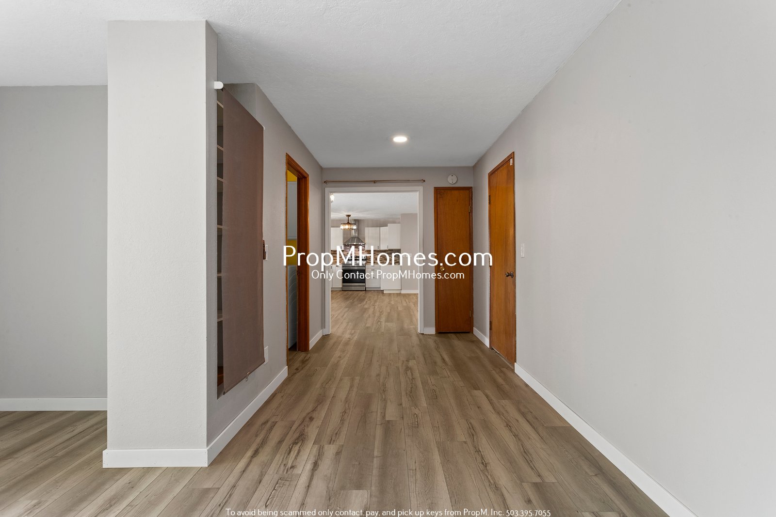 Updated Three Bedroom Home in Hillsboro w/ Sunroom! property image