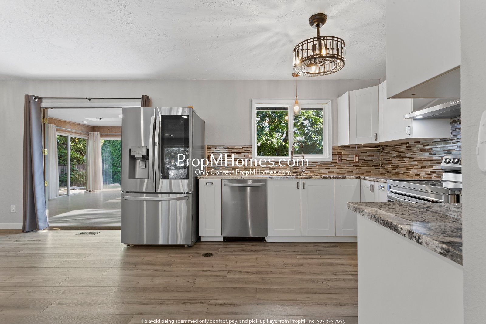 Updated Three Bedroom Home in Hillsboro w/ Sunroom! property image