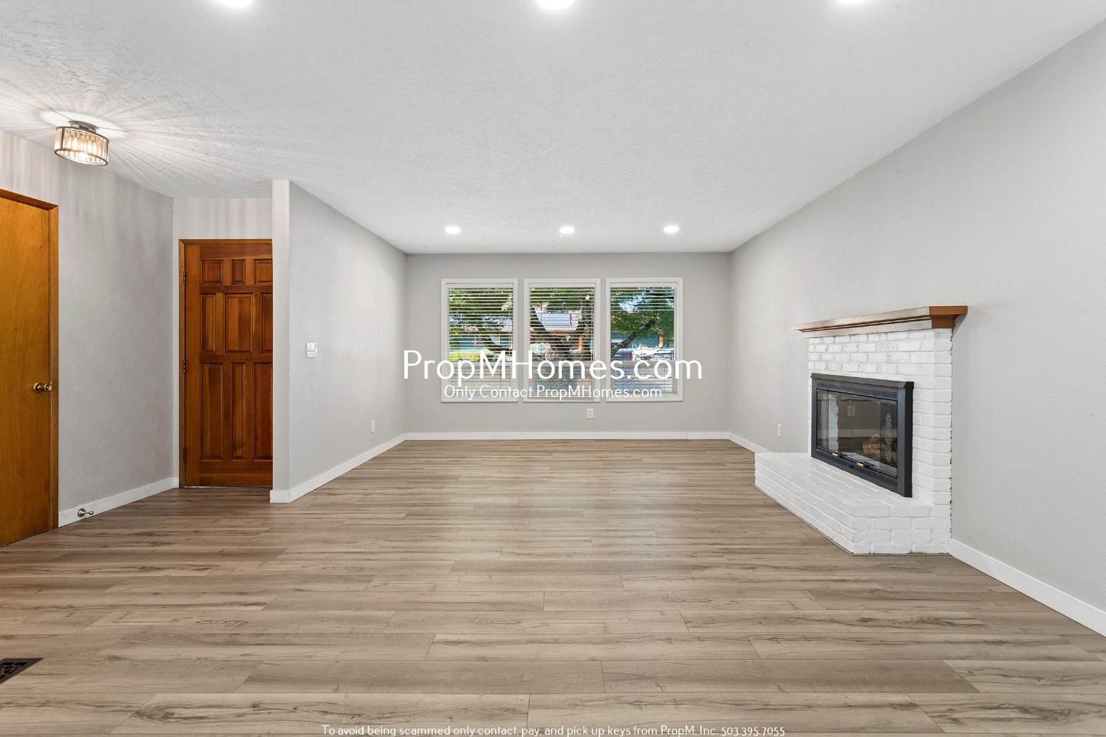Updated Three Bedroom Home in Hillsboro w/ Sunroom! property image